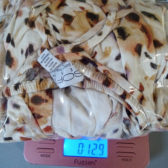 Sofia Vergara Dress XL Maxi Spotted Blousen Style Queen Anne Neckline  Travel - Picture 13 of 14